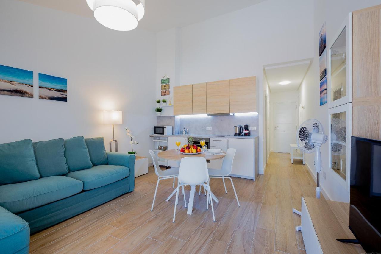 Bright & Stylish Apartment In Chipeque, Los Cristianos Arona  Bagian luar foto
